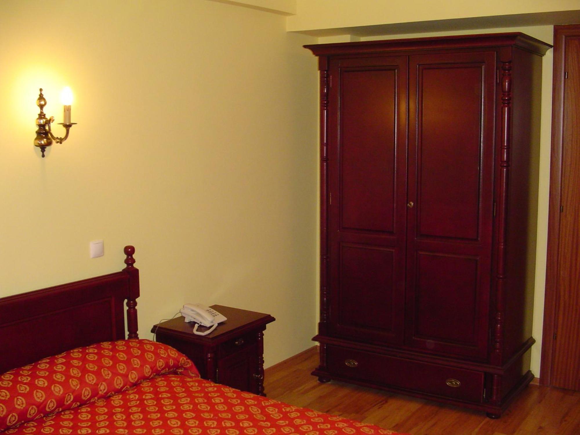 Hotel Europa Ploieşti Habitación foto